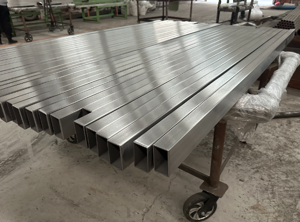 十堰新能源汽车用不锈钢方管 现货